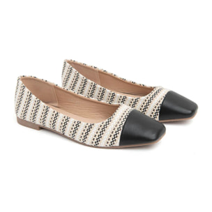 Ballerina bassa,punta quadrata - NERO