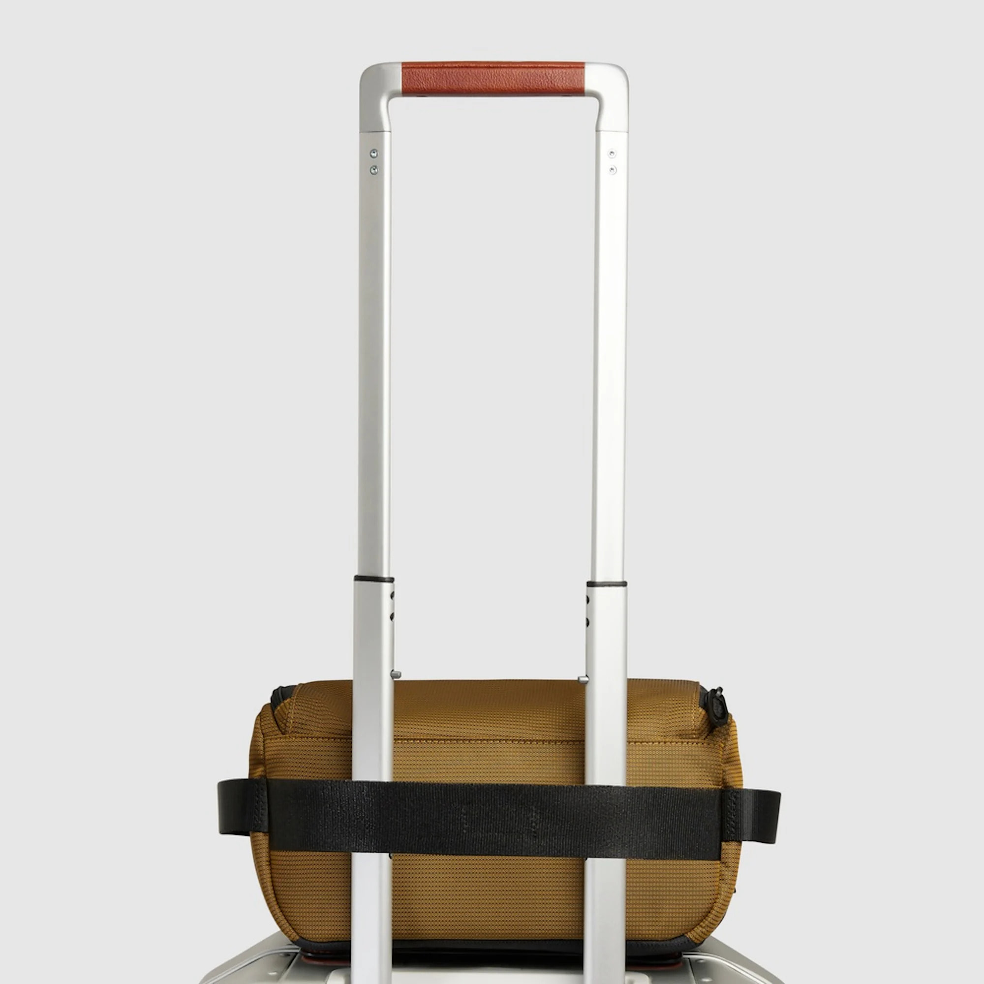 Piquadro Beauty case in tessuto riciclato e materiale bio-based