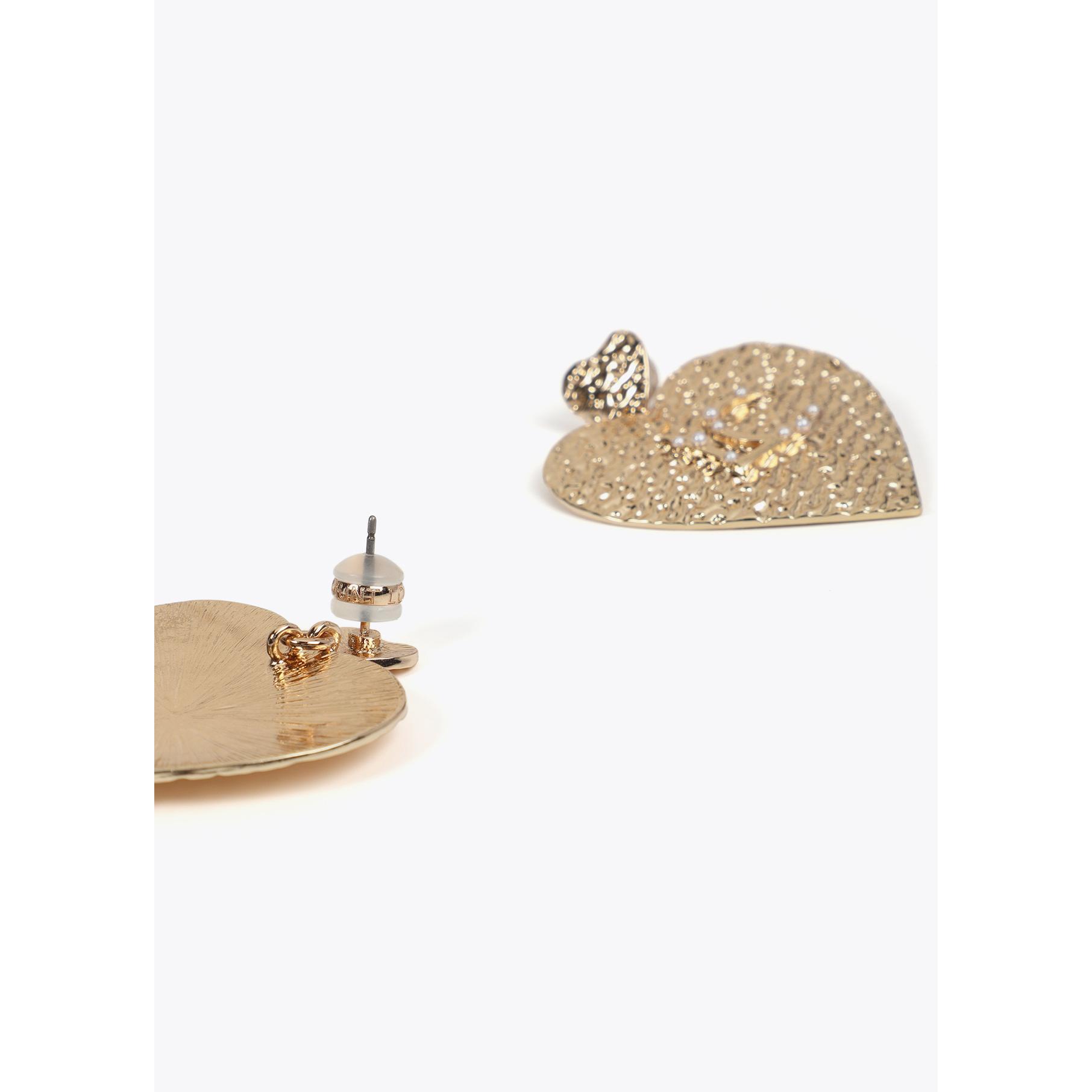 Orecchini cuore testurizzati con logo