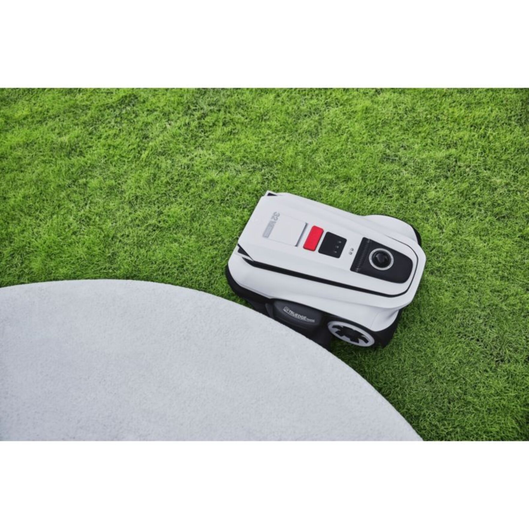 Robot tondeuse ECOVACS GOAT A1600 sans fil périphérique, 1600 m² de superficie, coupe bordures TruEdge