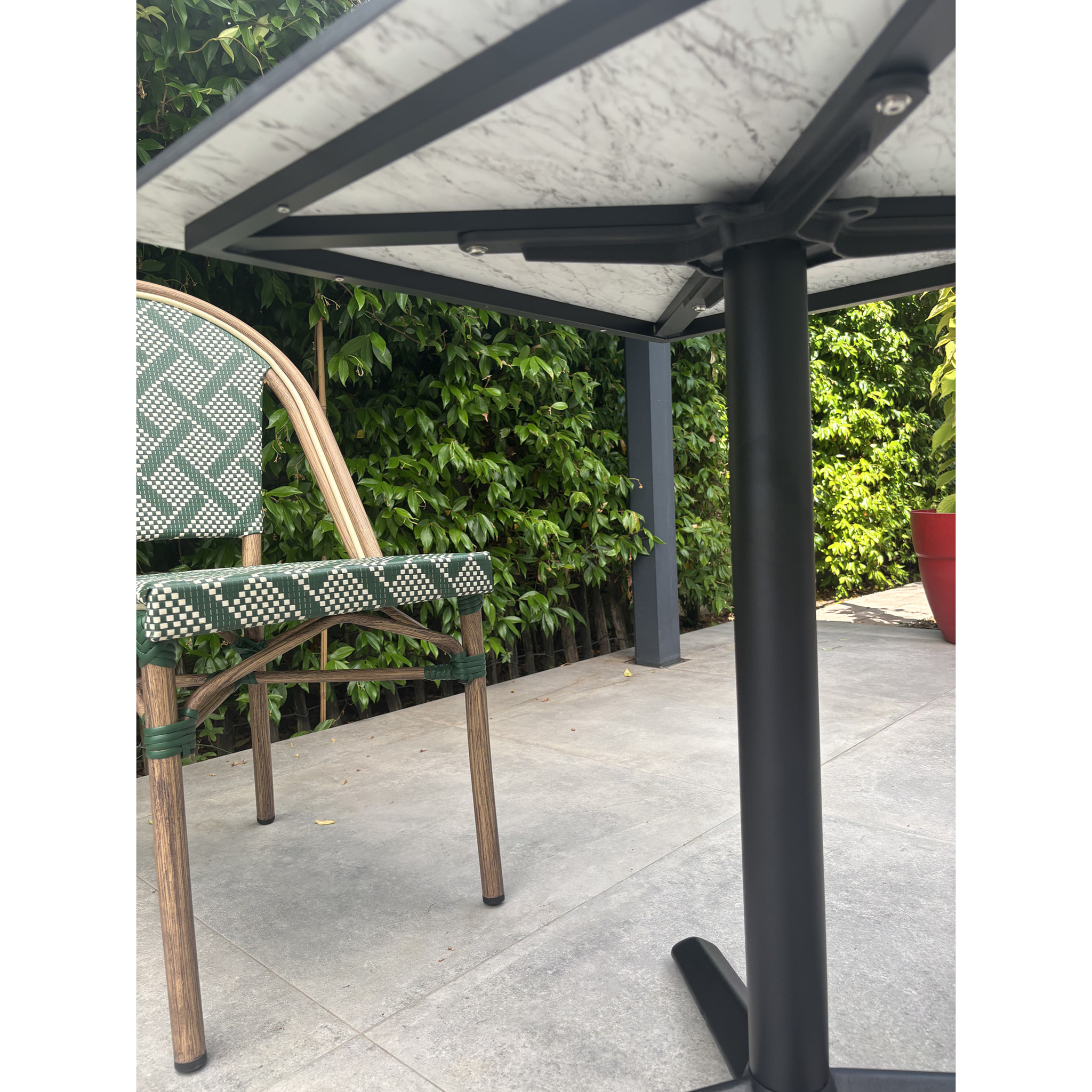 BISTRO - Ensemble repas de jardin 2 places en acier et plateau en HPL