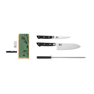 Il Set Base Deluxe: 2 coltelli (ufficio + santoku) + set per affilatura grana 180/800 + acciaino per affilare