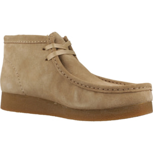 Botines Mujer de la marca CLARKS  modelo WALLABEEEVOBT Light Brown