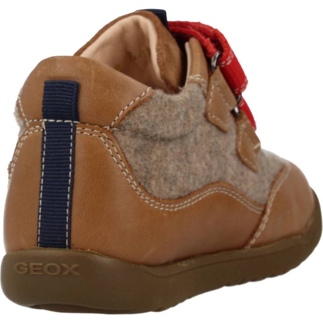 Zapatos Niño de la marca GEOX  modelo B MACCHIA BOY MARRON