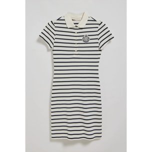 Vestito ecrù a righe e collo a polo con toppa nautica