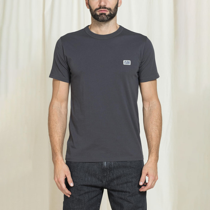 T-SHIRT VINTAGE CON PATCH CAPSULE CARRERA THE BLUE AGE REPLICA