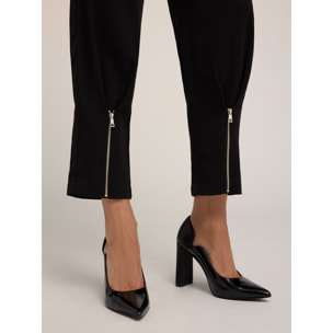 Motivi - Pantaloni carrot con zip al fondo - Nero