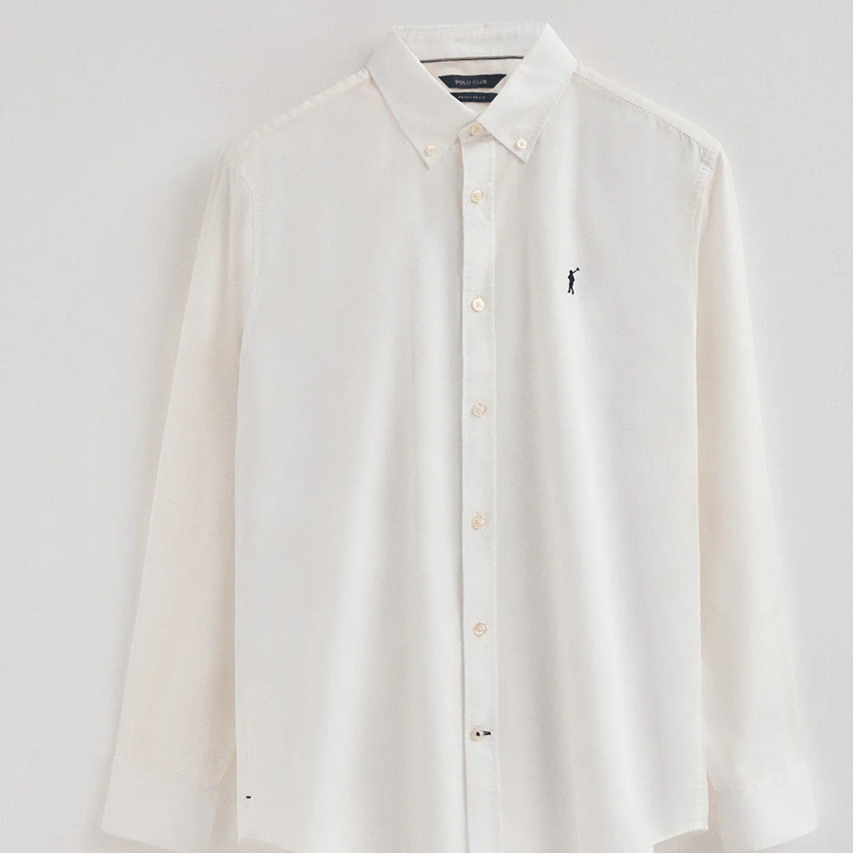 Camisa color crudo de poplin y corte regular con logo Rigby Go