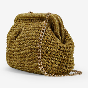 Bolso clutch dorado de rafia con cadena