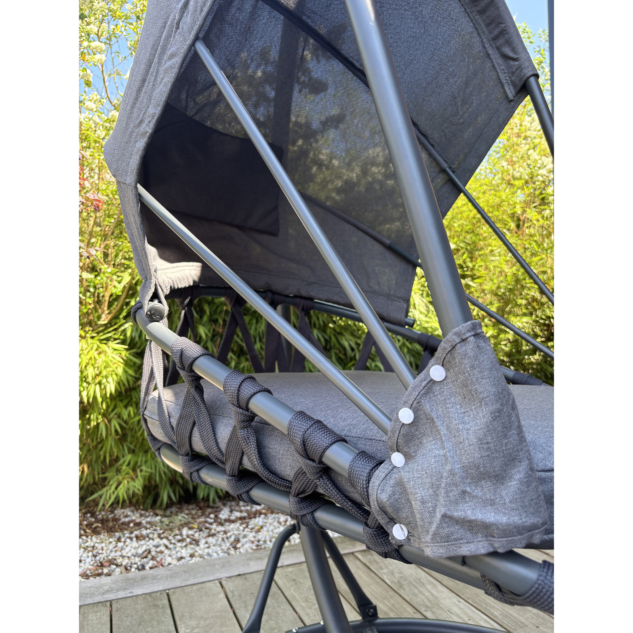 LACANAU - Balancelle de jardin en acier avec coussins