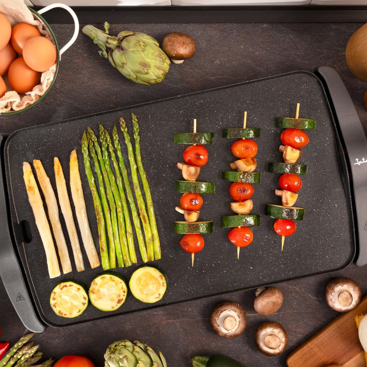 Plancha de cocina eléctrica JATA GR557A de 46 x 28 cm. Antiadherente. Resistencia patentada. Fabricada en España