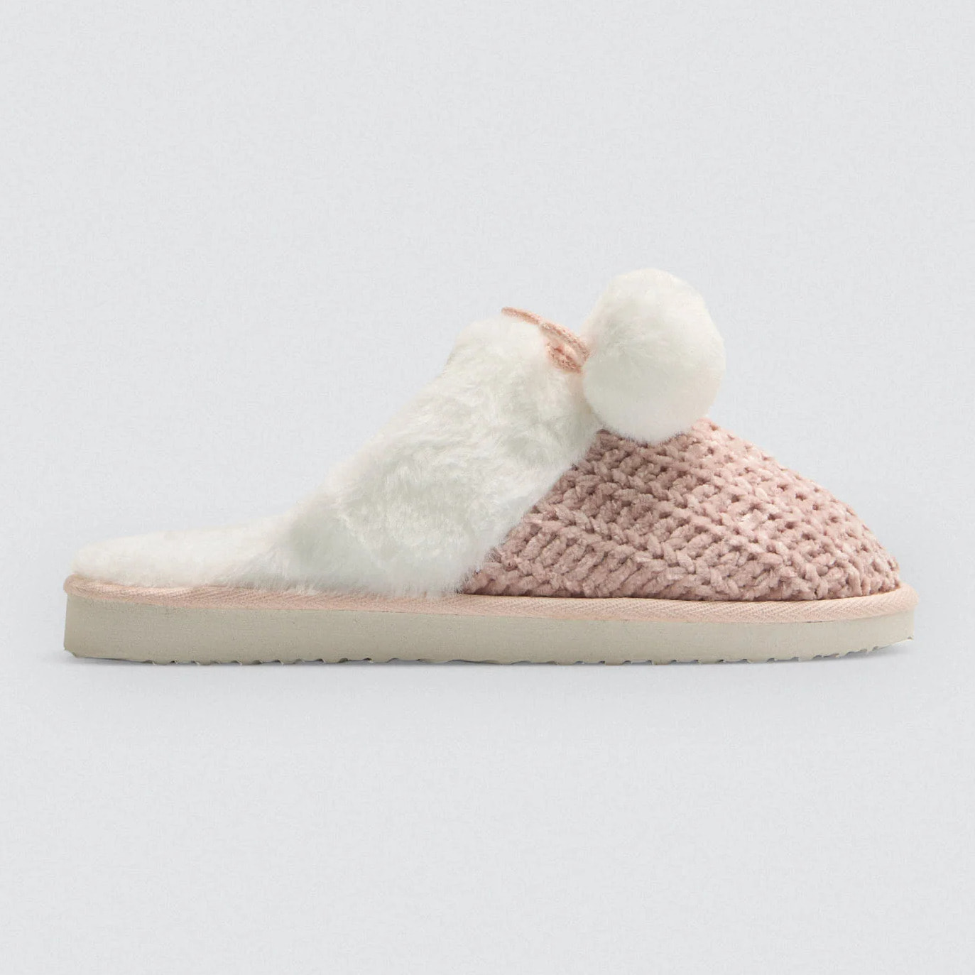 Pantofole da casa con doppio pompon