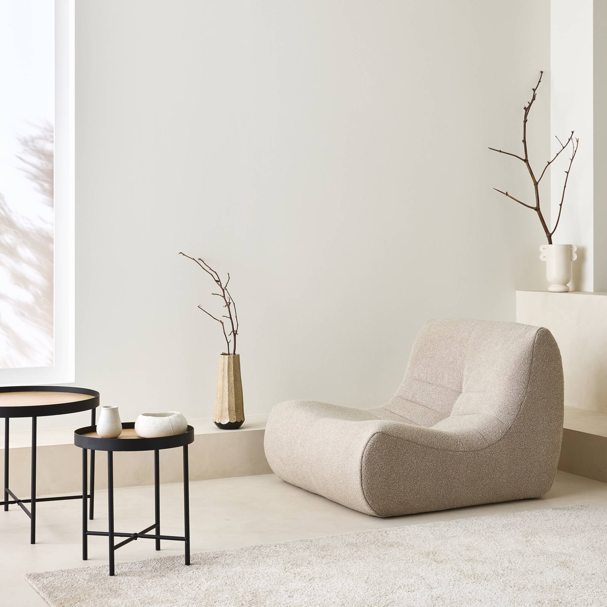Fauteuil chauffeuse en bouclette texturée beige style contemporain 1 place