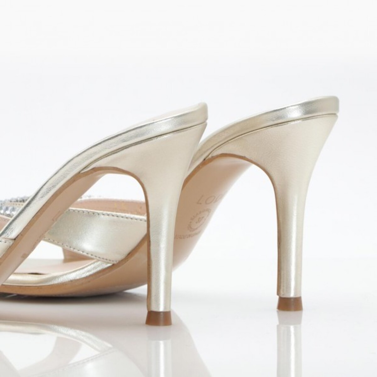 SANDALIAS DORADAS SIRAGEL