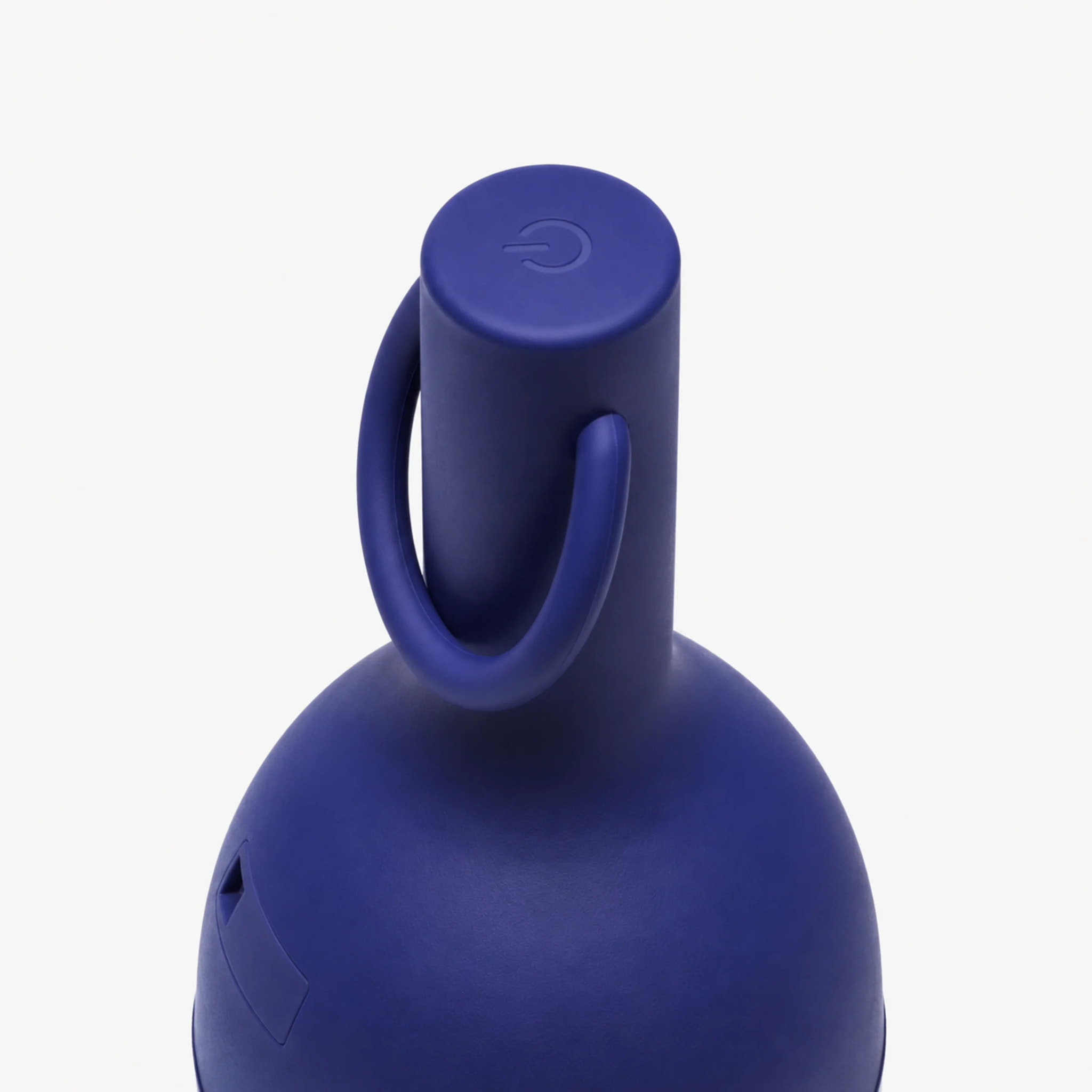 Petite lampe nomade en plastique bleu - Elo