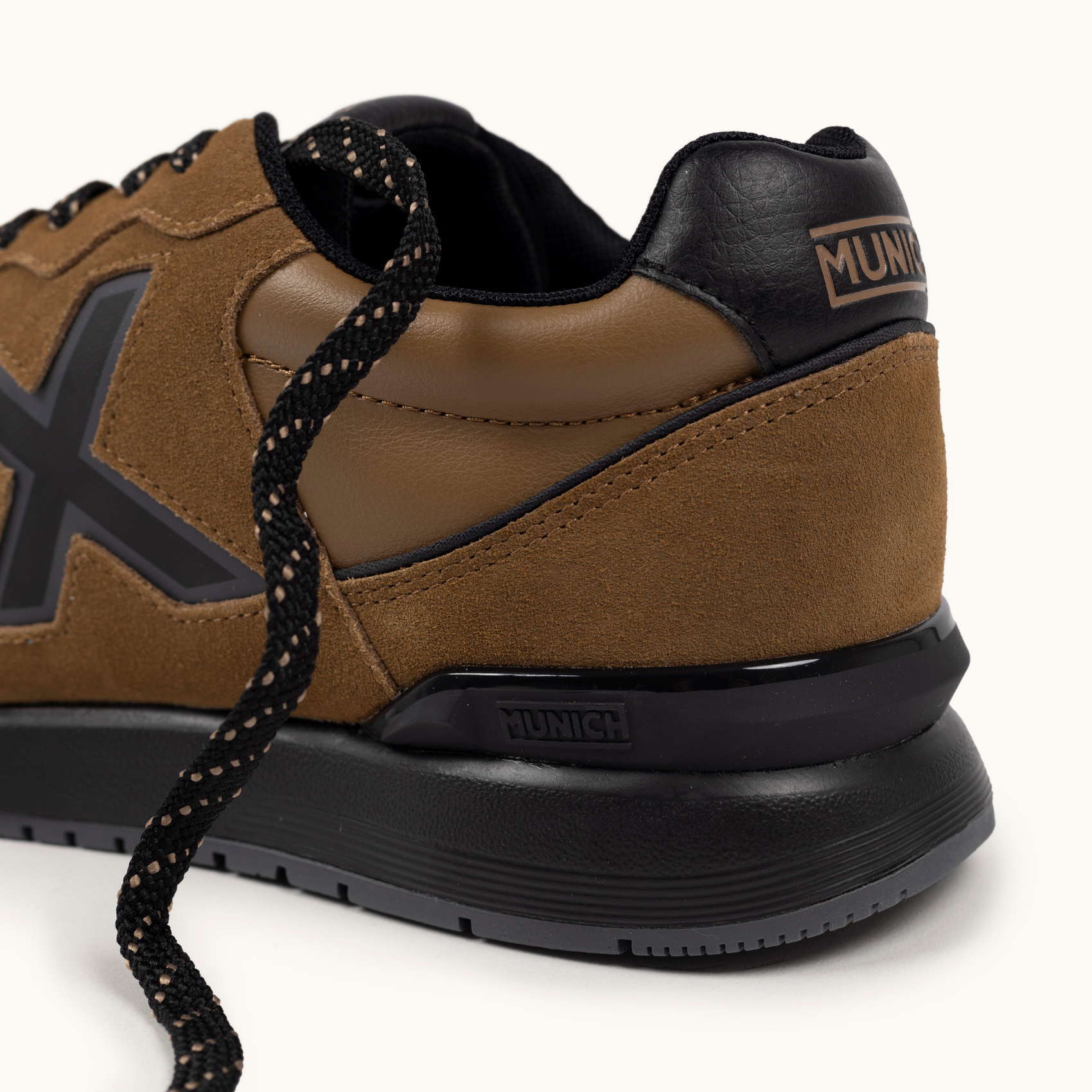 MUNICH DASH PREMIUM 257