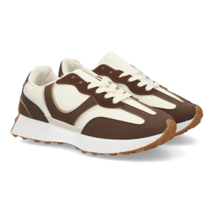 Zapatillas deportivas mujer estilo urbano