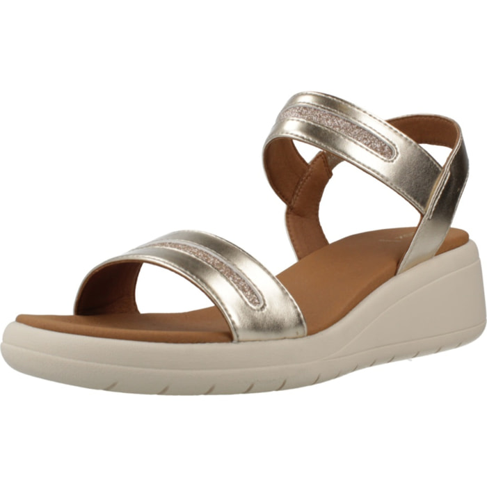 Sandalias Mujer de la marca GEOX  modelo D MELICONIA ORO