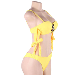 Bikini con decoración de diamantes imitacion y vendaje amarillo