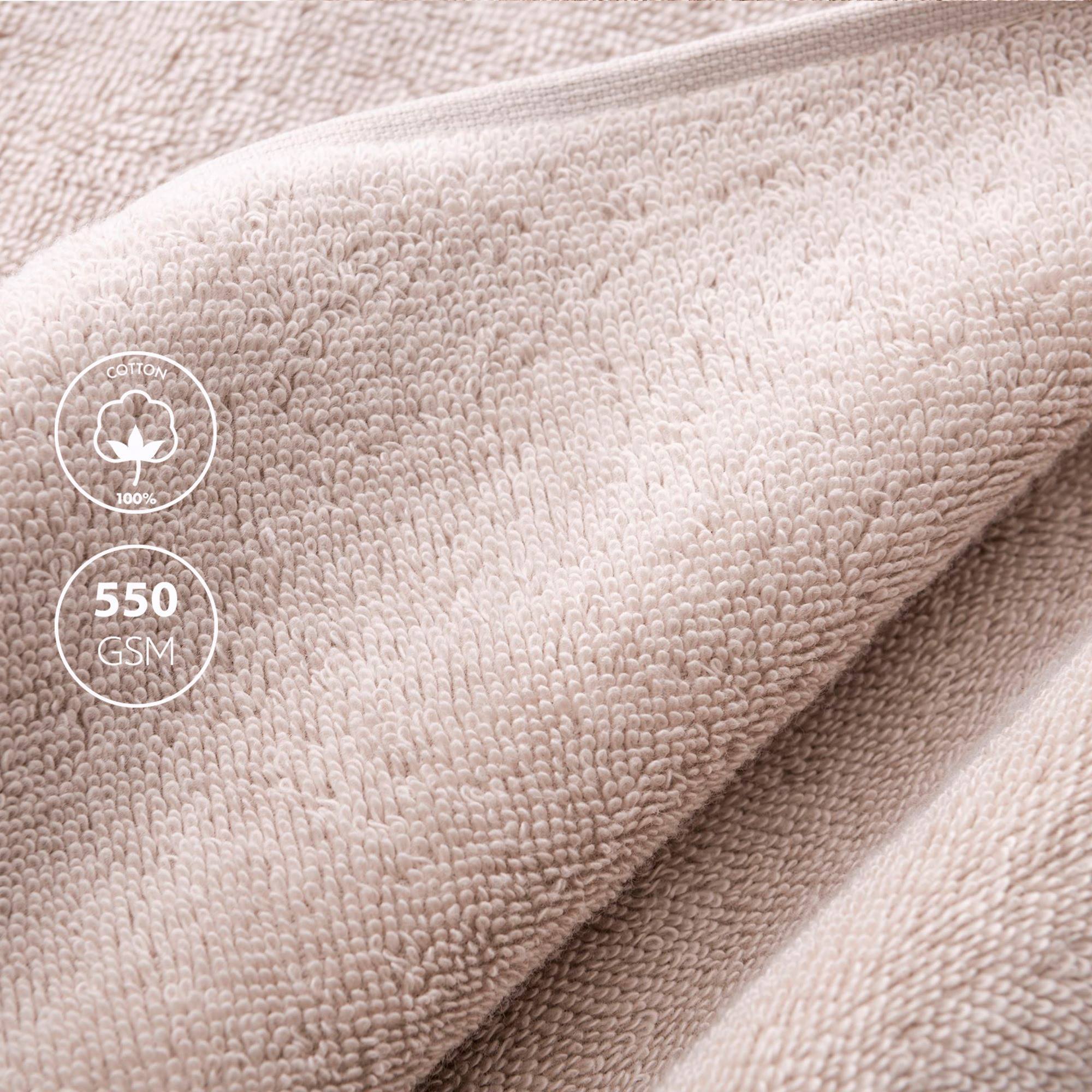 Juego de toallas nidus (30x50cm + 50x100cm + 90x150cm) 100% algodón en color crema con logo bordado scalpers home