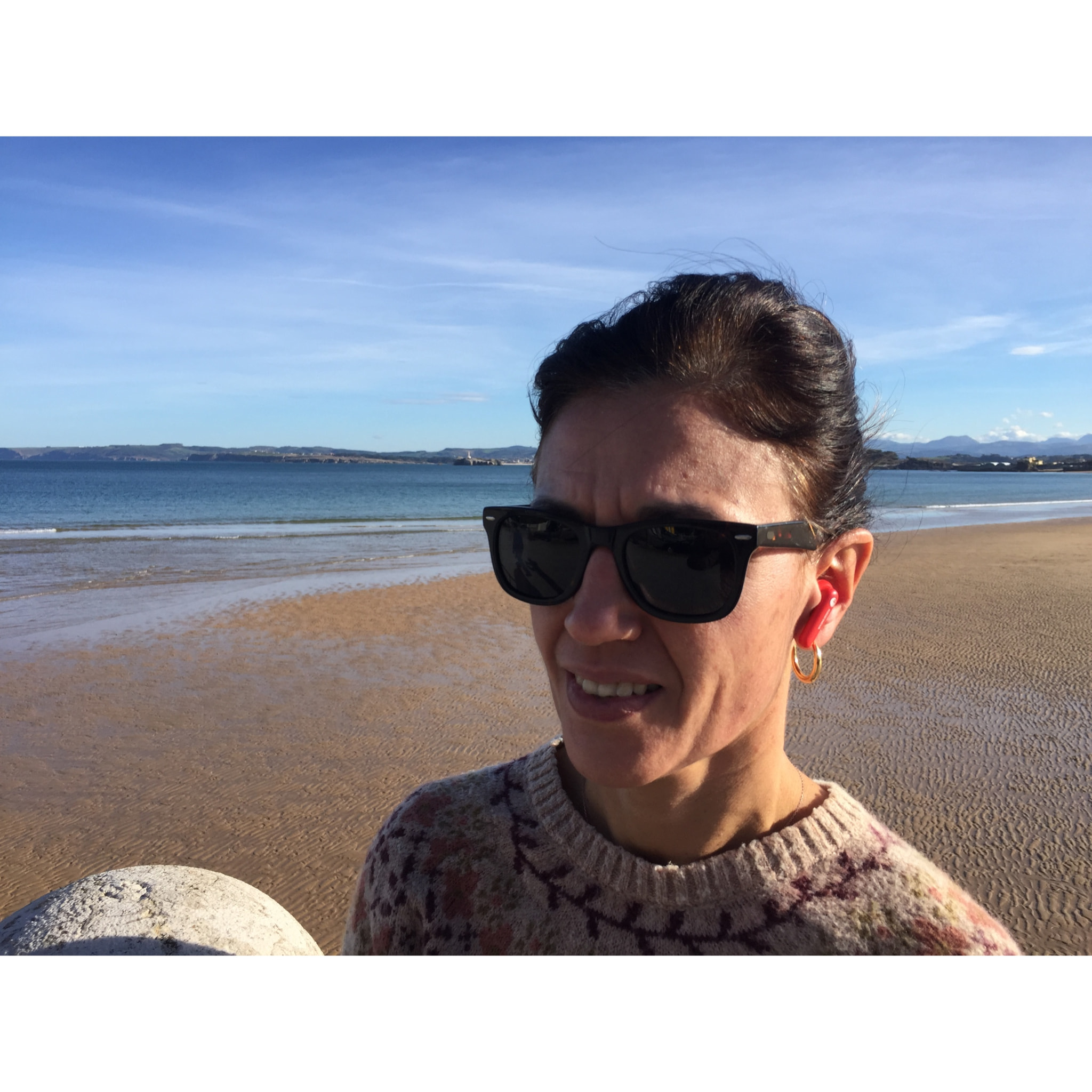 AURICOLARI MAGNUSSEN M11 in rosso