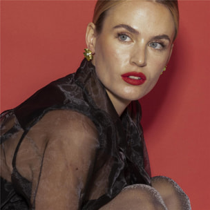 Pendientes con Perla Blanca acabado oro 18k