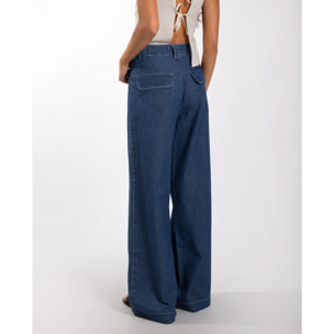 Jeans de mujer de campana con rayas diplomáticas