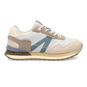 Zapatilla deportiva urbana y moderna