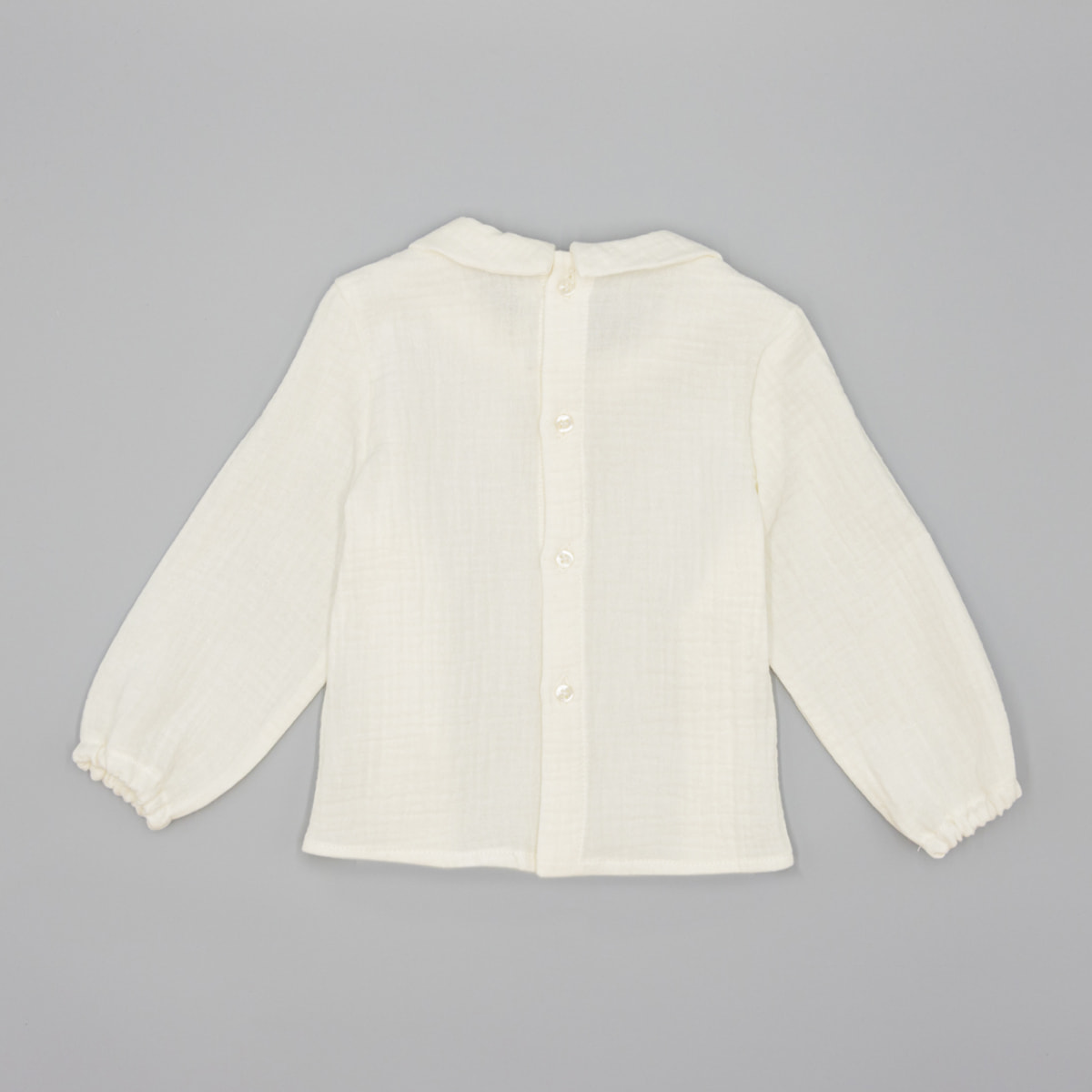 Camisa Blanca De Muselina Con Lorzas