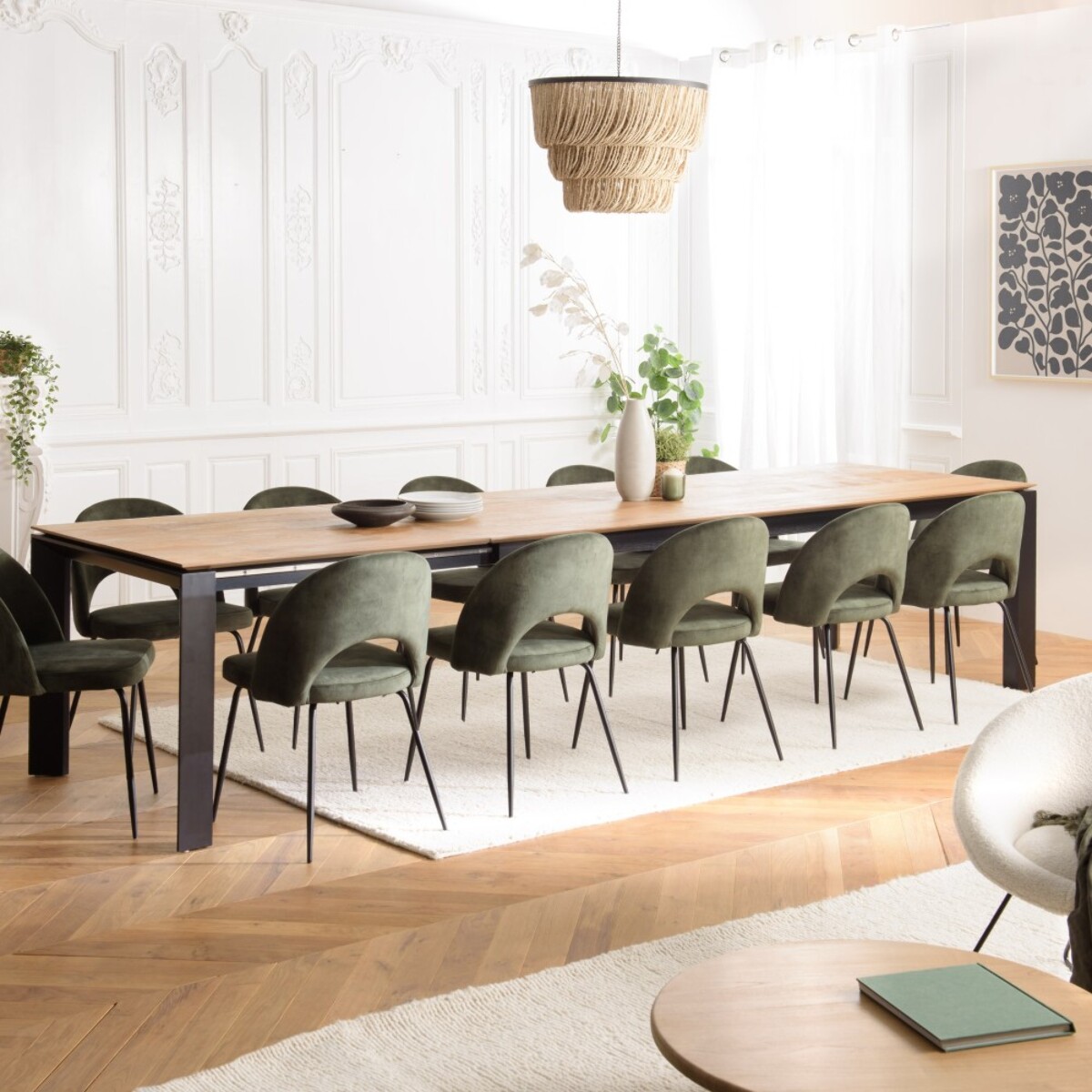 MAXENCE - Table à manger ext. 250/350x100cm teck recyclé pieds métal MAXENCE