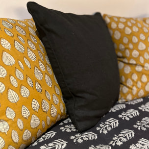 Coussin en lin noir 40cm NYL