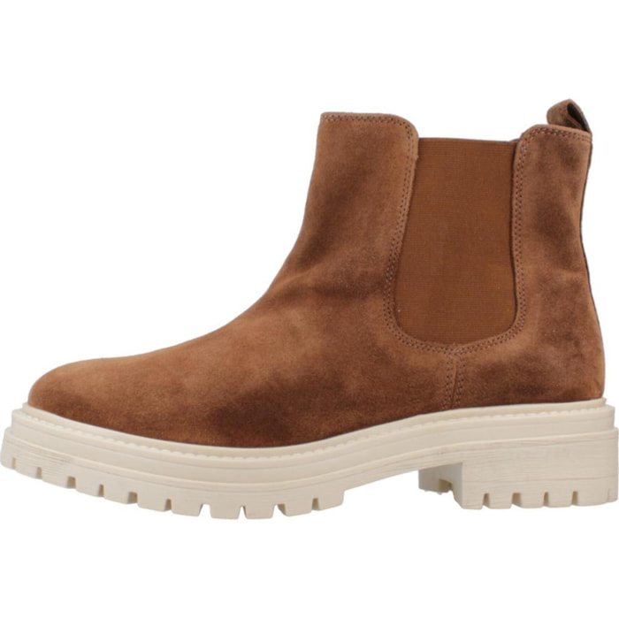 Botines Mujer de la marca GEOX  modelo D IRIDEA MARRON