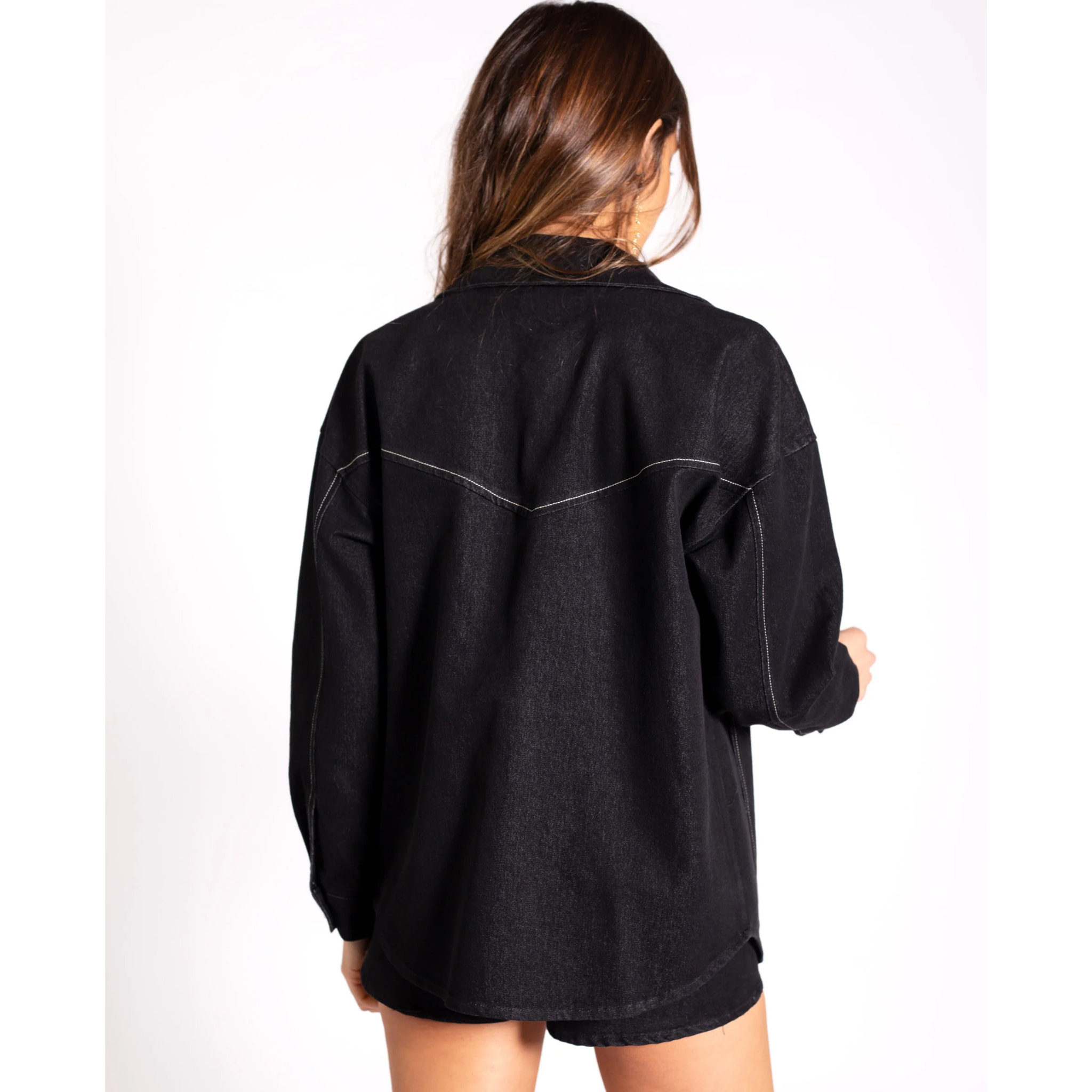 Chaqueta de mujer vaquera oversize.