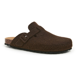 Zueco de polyester reciclado con hebilla rectangular. BABUNKERS MARRON