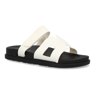 Chanclas de mujer, comodas y elegantes diseño moderno con adorno en la pala