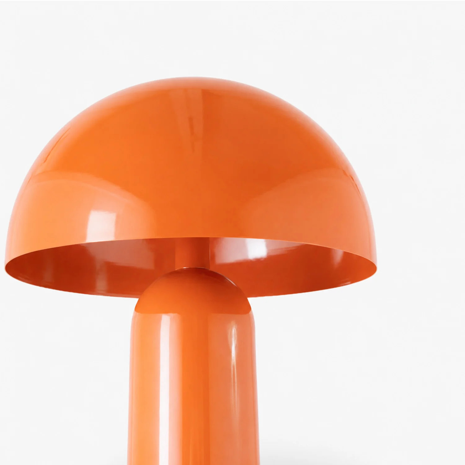Lampadaire en métal orange - Clara