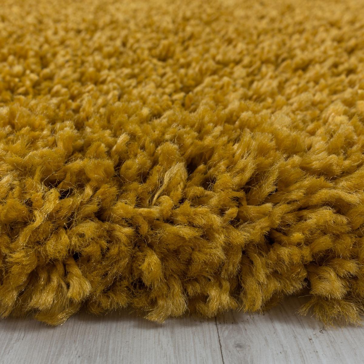Tapis poils longs shaggy tissé motif uni RIBI