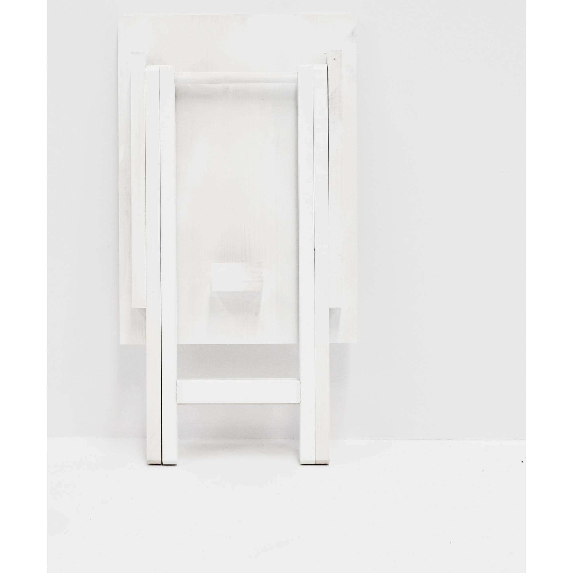 Mesita de madera maciza plegable en tono blanco de 48,5x53cm Alto: 53 Largo: 48.5 Ancho: 35