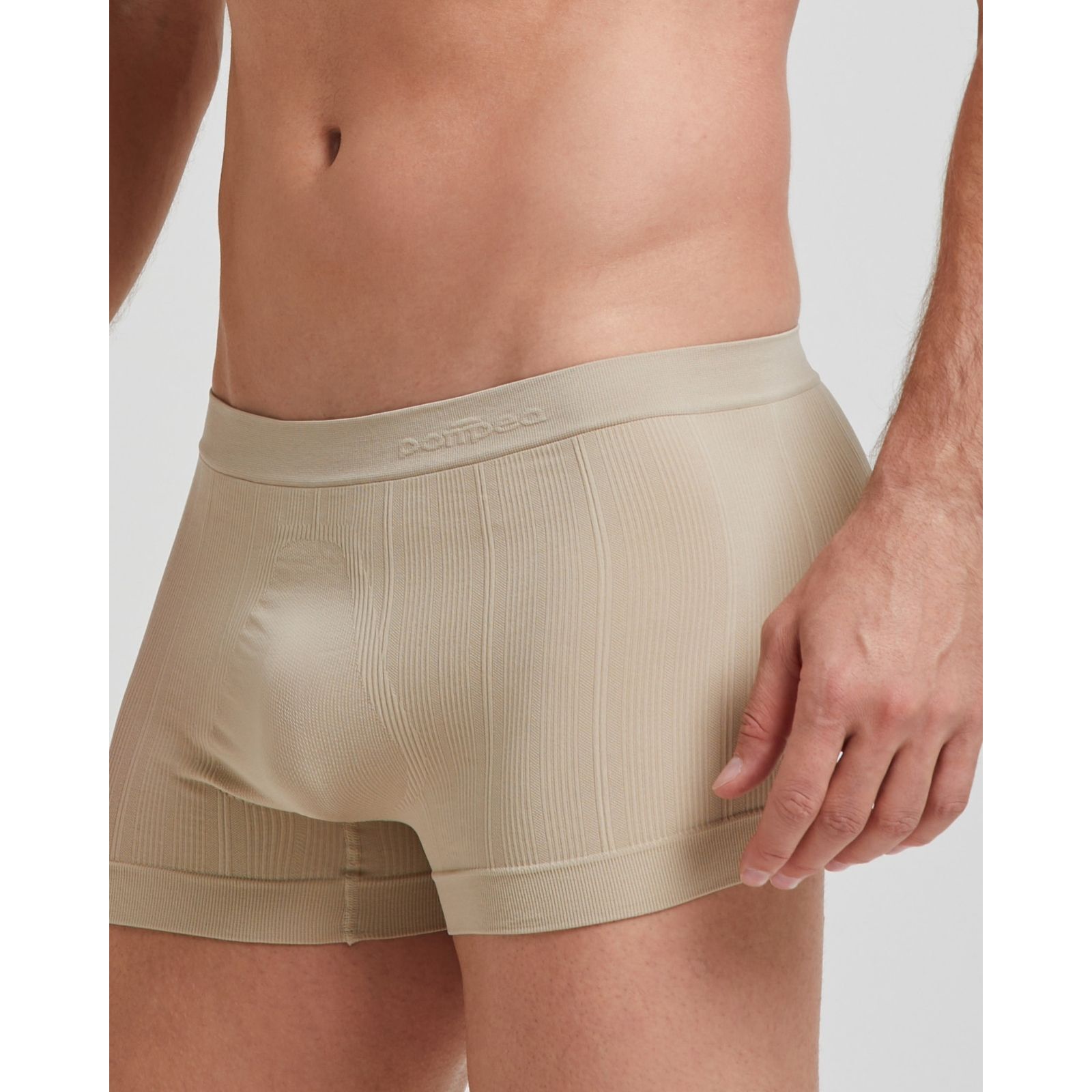 Boxer coste new moving seamless