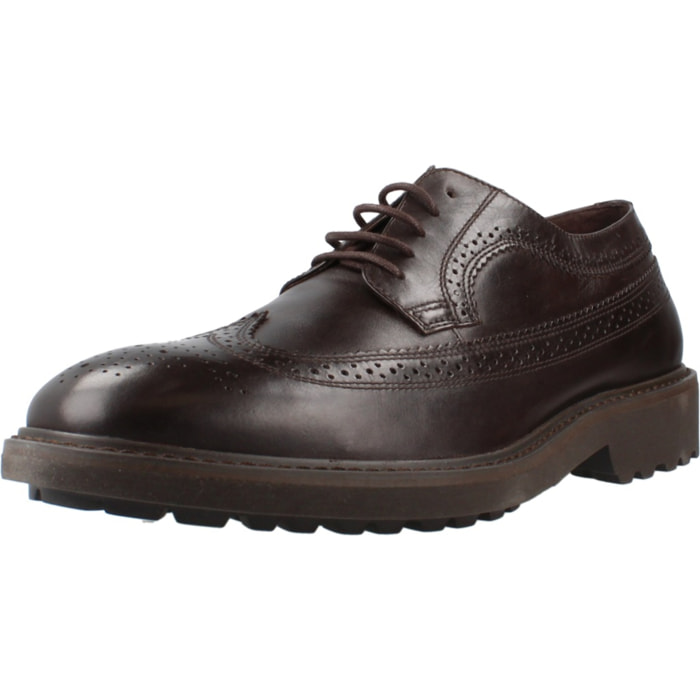 Zapatos de Vestir Hombre de la marca GEOX  modelo U16DRA 00043 MARRON