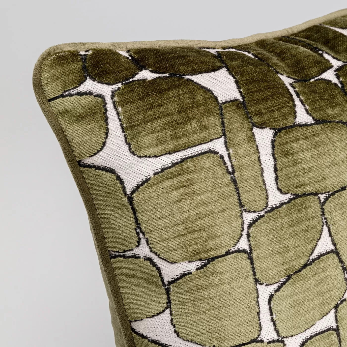 Coussin Pebbles vert Kare Design