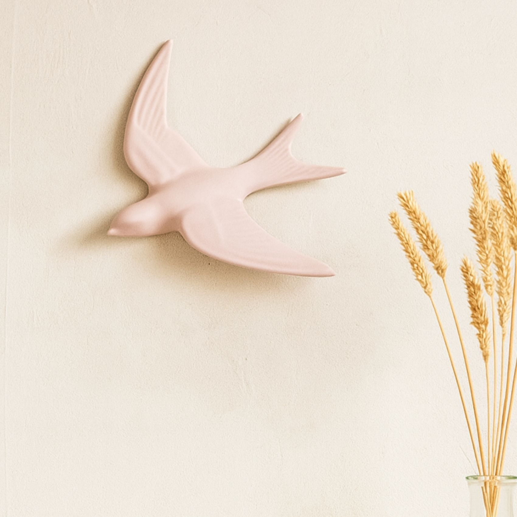 Déco murale hirondelle en Résine - Rose