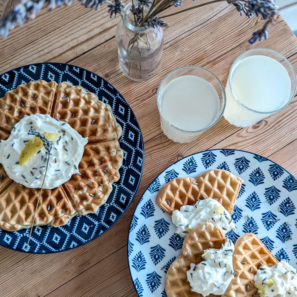 Lot de 6 assiettes à dessert, MAJORELLE