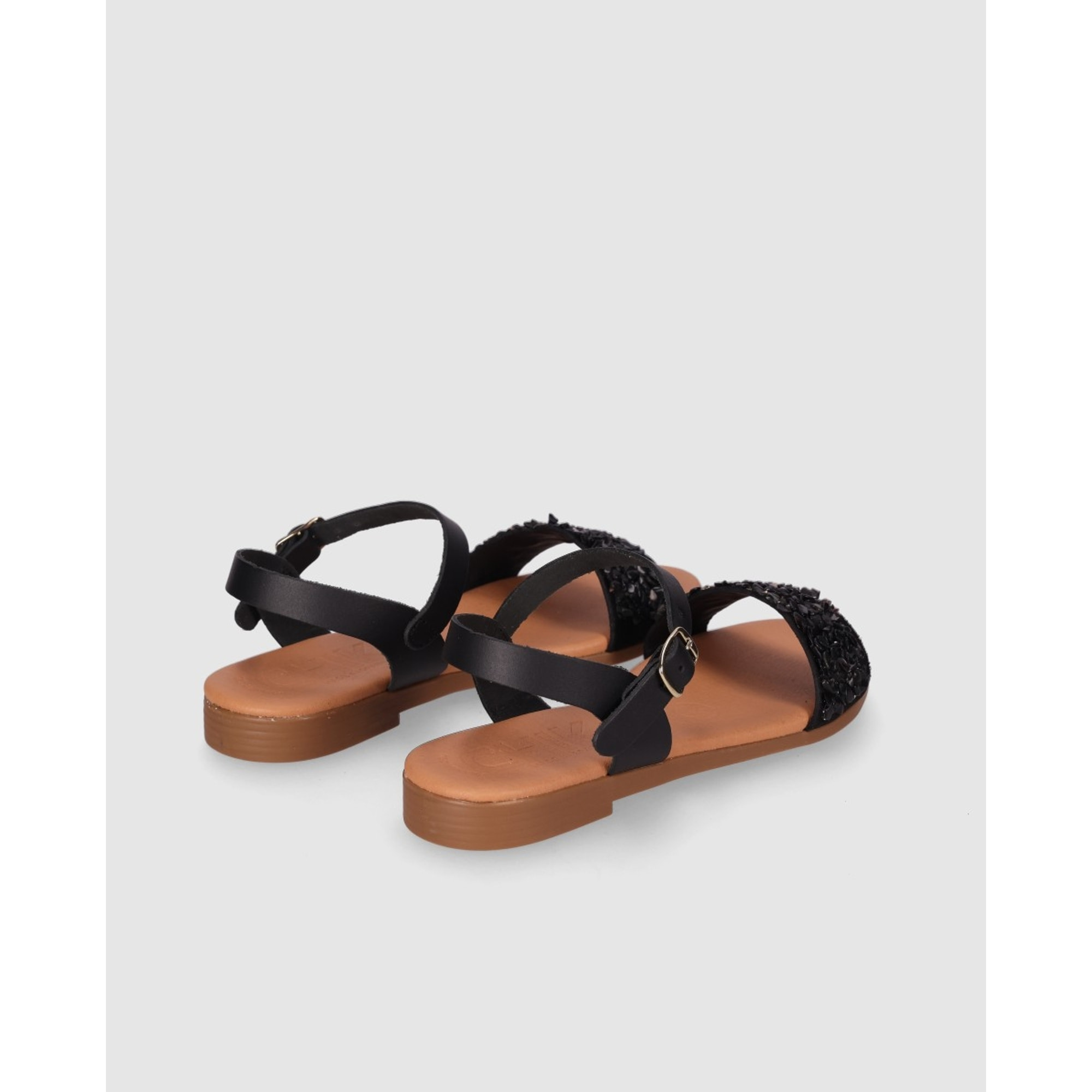 Sandalias de Piel - Negro - Tacón: Bajo