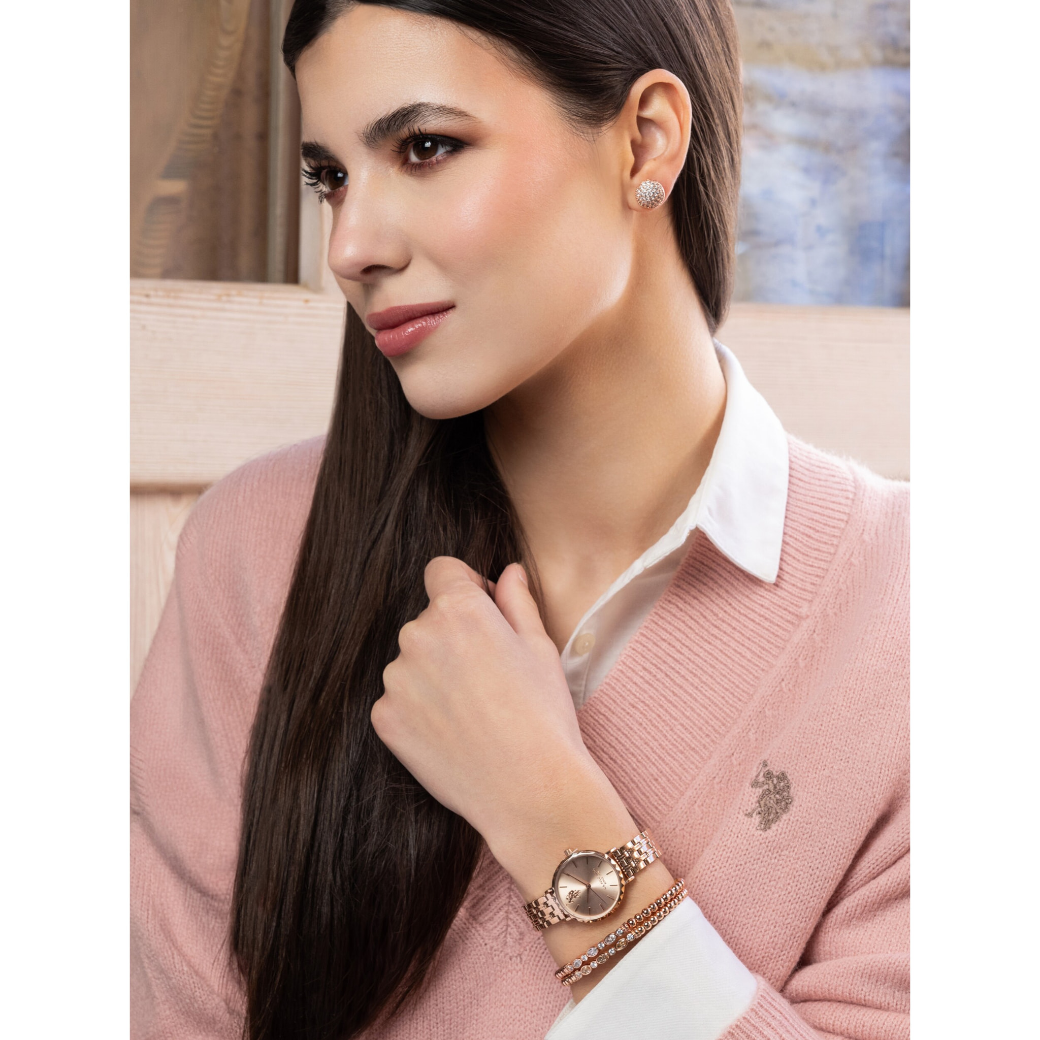 Bracciale U.S. Polo Assn. Rigido aperto in metallo dorato rosa con cristalli bianchi e topazio