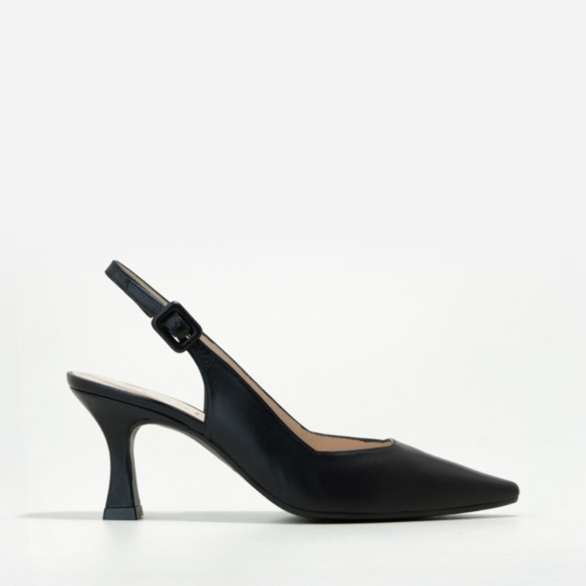ZAPATOS DE SALÓN NEGROS JUCO