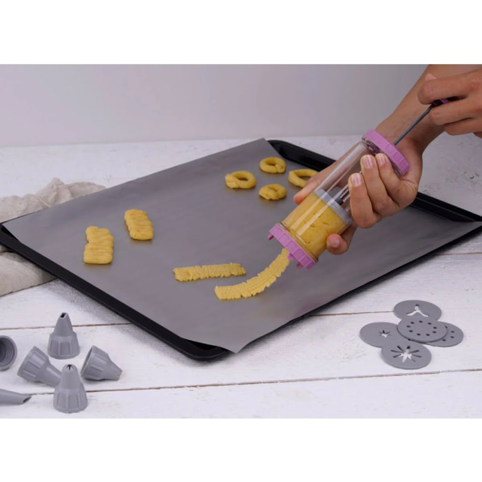 Seringue de pâtisserie et 6 embouts et 6 disques à motifs Zenker Sweet Sensation