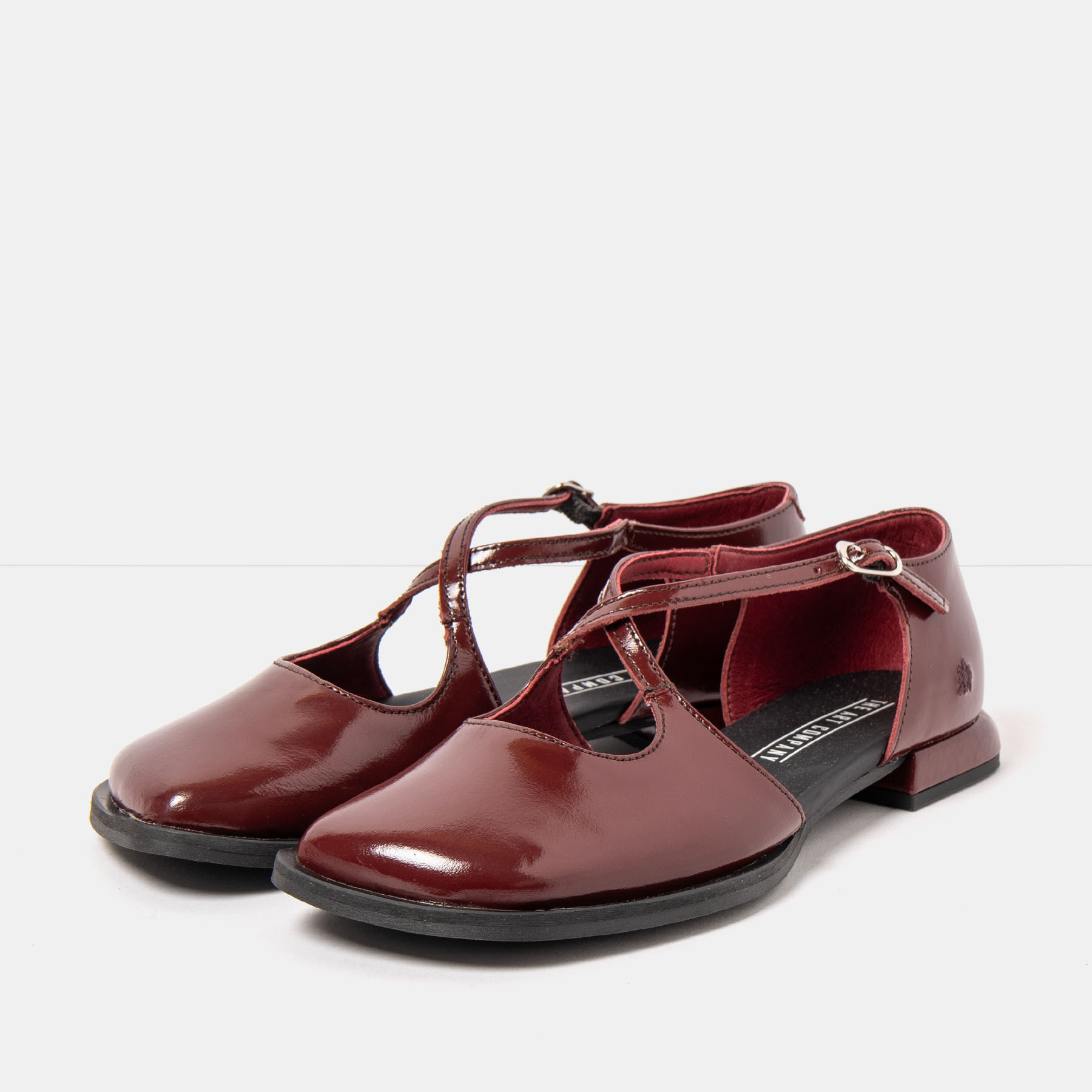 Zapatos 2002 NAPPA SHINNY BURDEOS / BERGAMO color Burdeos