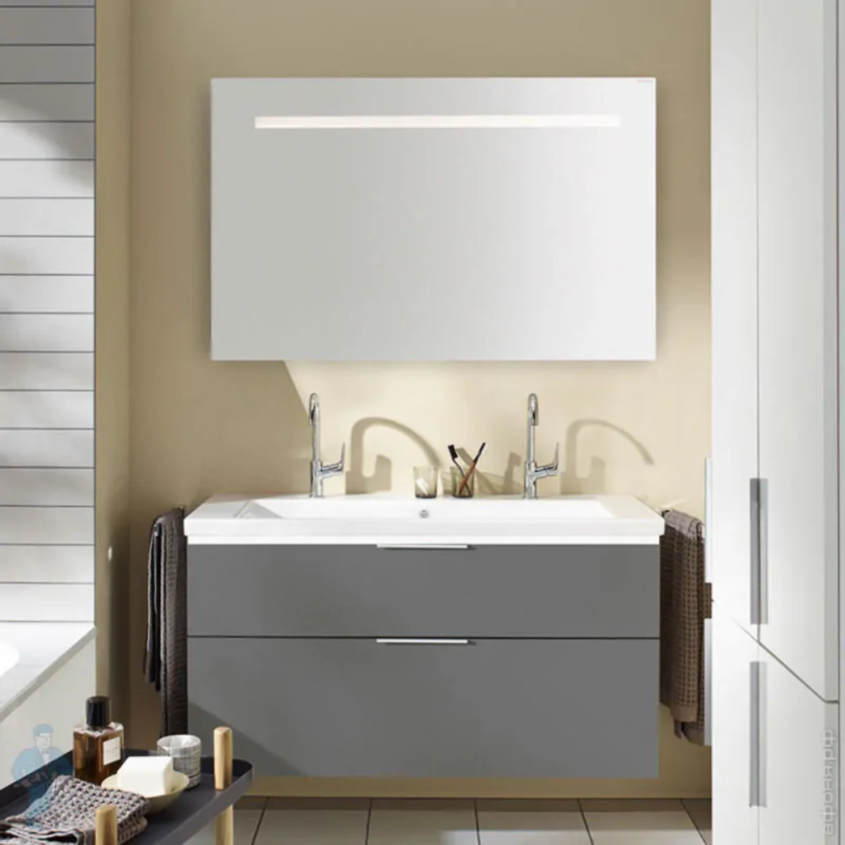 Miroir de salle de bain BURGBAD Olena 120 cm