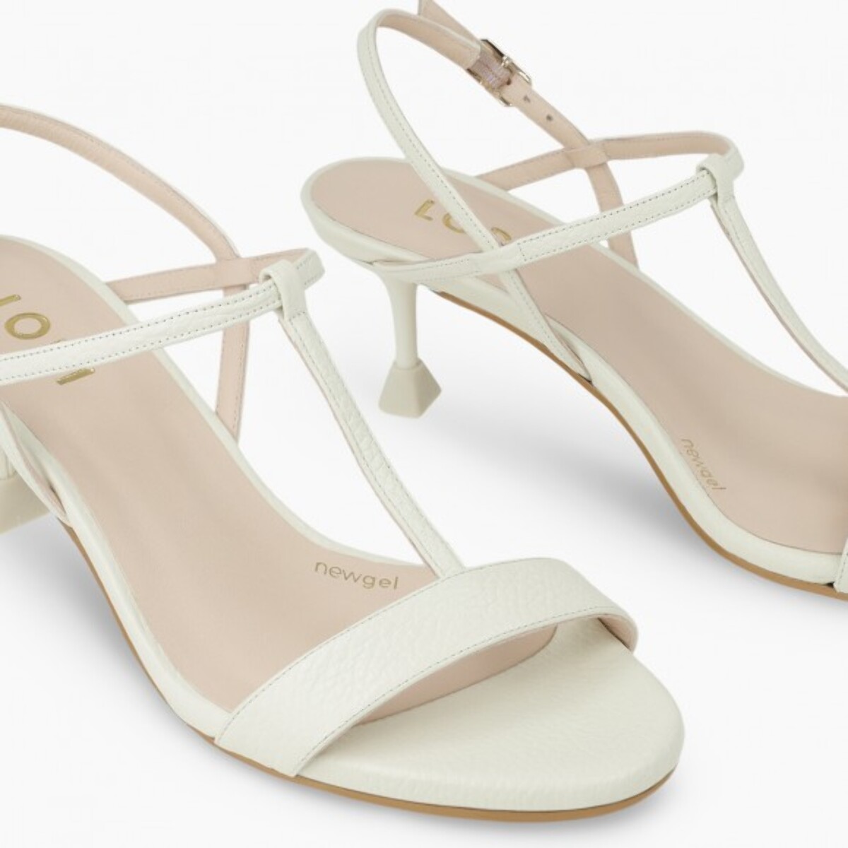 SANDALIAS BLANCAS JABART-X